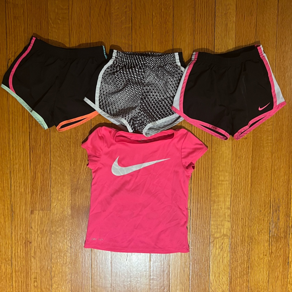 Lot of 4T NIKE Toddler Shorts and T-shirt - Pre-owned (gently used)
